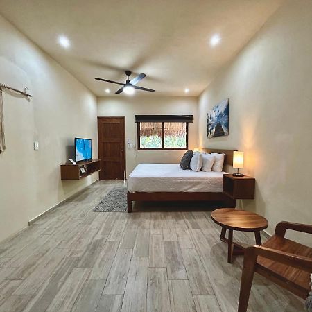 Xan Ha Apartments Tulum Pueblo Buitenkant foto