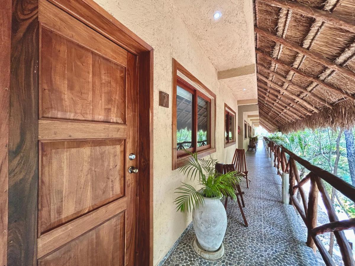 Xan Ha Apartments Tulum Pueblo Buitenkant foto