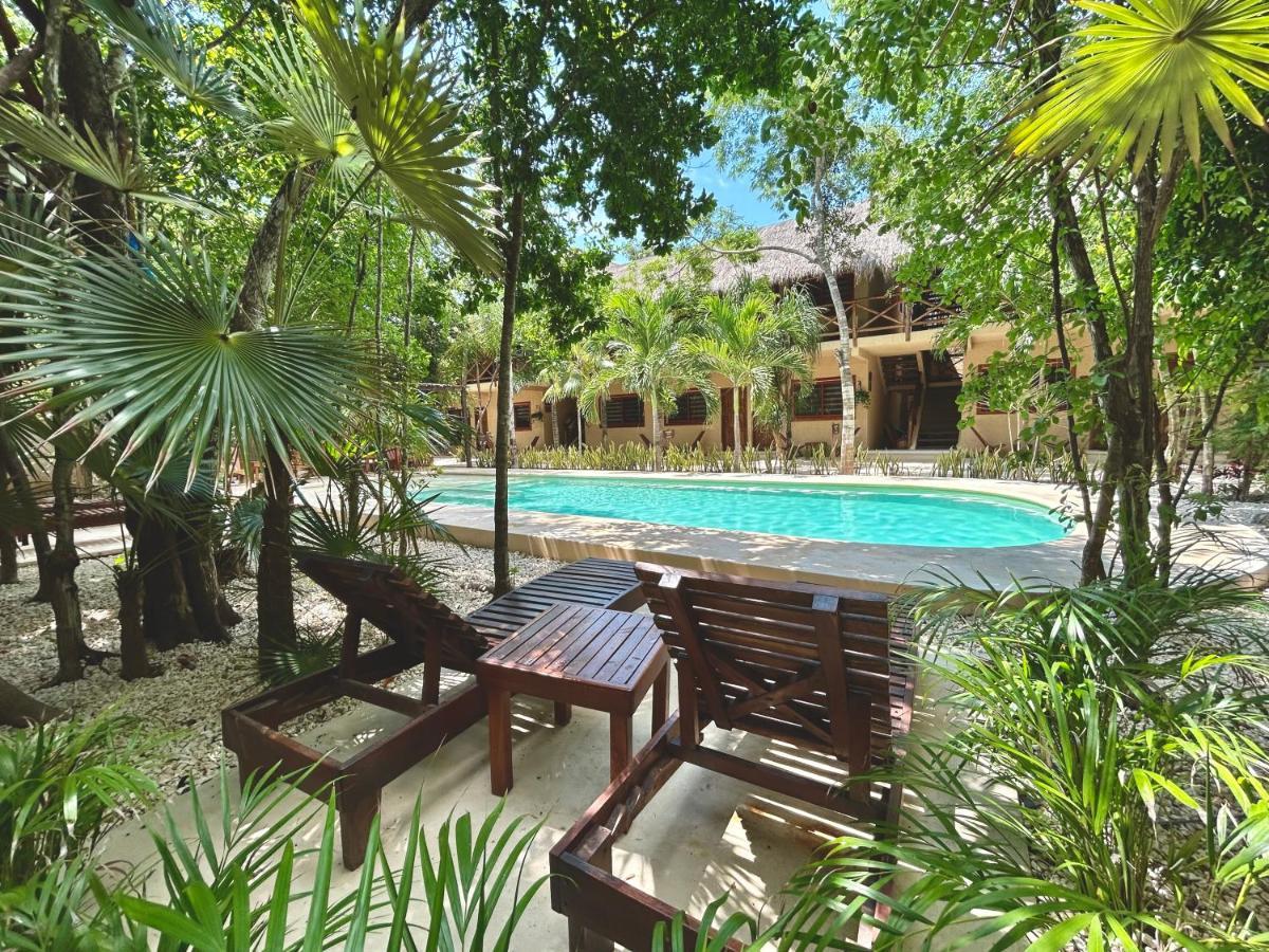 Xan Ha Apartments Tulum Pueblo Buitenkant foto